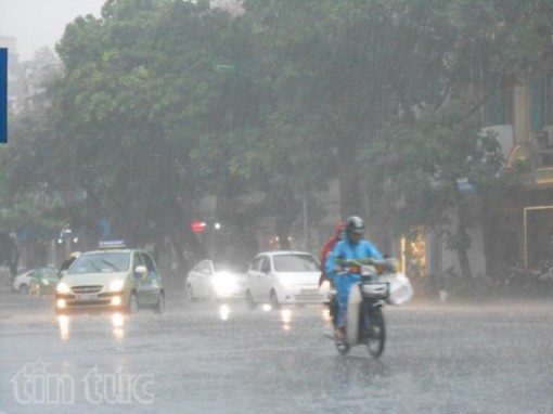 Từ đêm 15-8, Bắc Bộ có mưa rất to, nguy cơ cao sạt lở đất và lũ quét