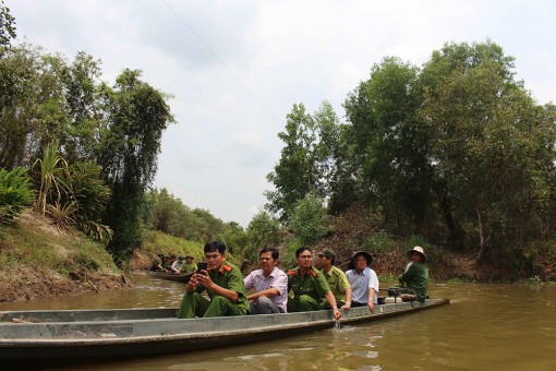 Bảo vệ “lá phổi xanh”