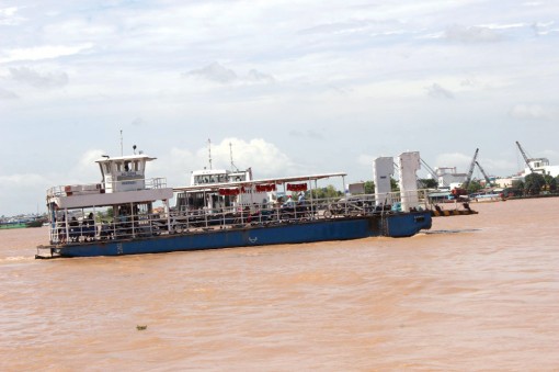 Những người đưa đò trên quê hương Bác Tôn