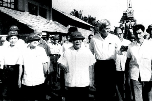 Bình dị, khiêm nhường mà vĩ đại