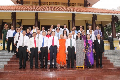 Chủ tịch Ủy ban Trung ương MTTQ Việt Nam dâng hương kỷ niệm 130 năm Ngày sinh Chủ tịch Tôn Đức Thắng