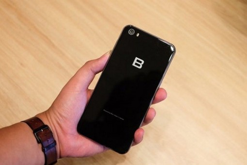 Lộ thiết kế Bphone 3 sắp sửa ra mắt với viền màn hình siêu mỏng