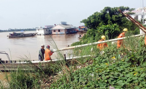 Chuyện “mang” điện sang cồn Phó Ba