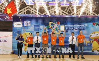 Đội tuyển Việt Nam 2 vô địch Cuộc thi ABU Robocon 2018