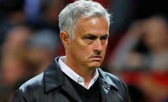 Bình luận viên nhà đài BBC Sport xác nhận thông tin sa thải Jose Mourinho