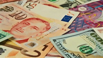 Tỷ giá ngoại tệ ngày 31-8: USD ổn định, bảng Anh tăng vọt