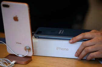 Apple sửa chữa miễn phí các bo mạch logic iPhone