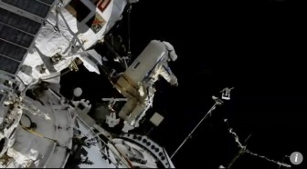 Trạm vũ trụ ISS bị thủng: Có bàn tay phá hoại từ bên trong?