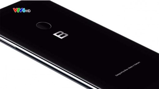 Bphone 3 ra mắt tháng 10: Phá bỏ mọi quy tắc, sẵn sàng "xưng vương"?