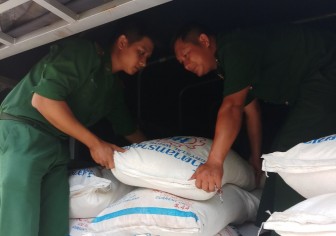 Bộ đội Biên phòng tỉnh bắt giữ hơn 3 tấn đường cát nhập lậu