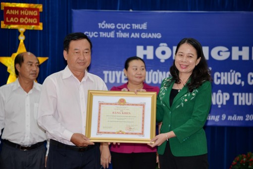 Đồng hành cùng doanh nghiệp