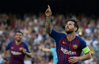 Lionel Messi lập hat-trick, gã khổng lồ xứ Catalonia bắt đầu cuộc ‘săn’ cúp Champions League