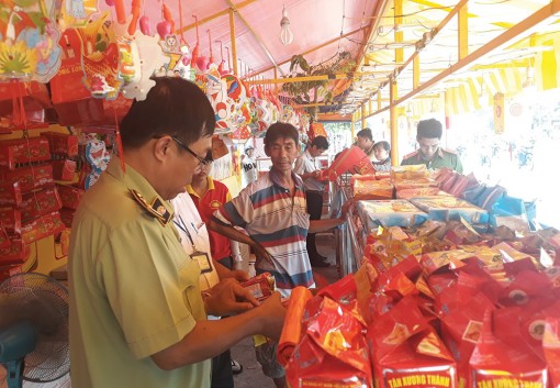 Siết chặt quản lý thị trường dịp Tết Trung thu