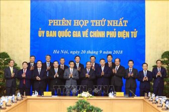 Thủ tướng Nguyễn Xuân Phúc: Thể hiện quyết tâm chính trị rất cao để triển khai Chính phủ điện tử