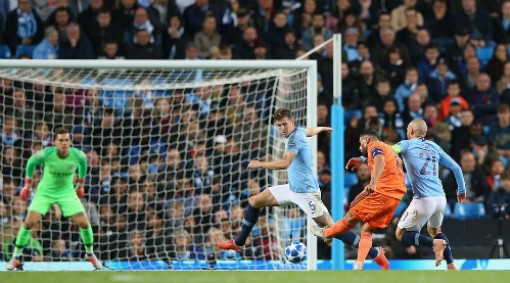 Man City thua trận ra quân Champions League