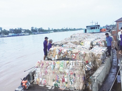 An Giang kiểm soát chặt phế liệu qua biên giới