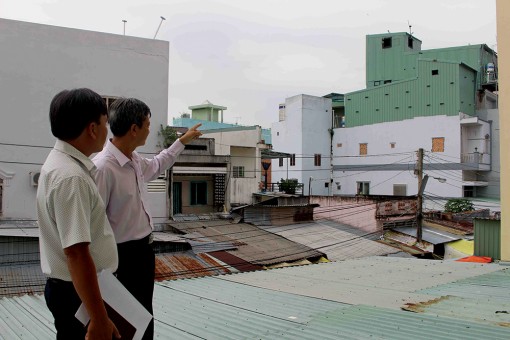 Âm thanh từ nhà nuôi chim yến ảnh hưởng việc giảng dạy và học tập