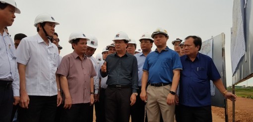 Tháo gỡ khó khăn, bảo đảm tiến độ cao tốc Trung Lương – Cần Thơ
