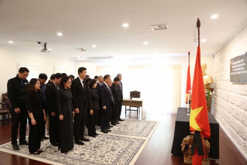 Lễ viếng Chủ tịch nước Trần Đại Quang tại nhiều nước trên thế giới