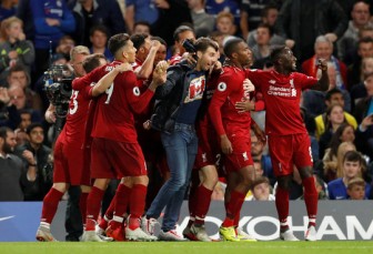 Siêu phẩm Sturridge định đoạt đại chiến Chelsea – Liverpool