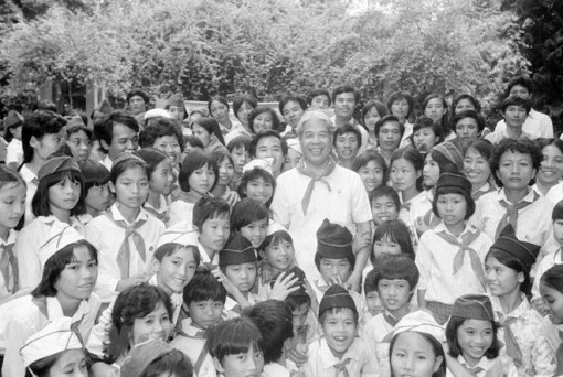 Hình ảnh về một số hoạt động nổi bật của nguyên Tổng Bí thư Đỗ Mười