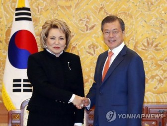 Hàn Quốc-Nga nhất trí thúc đẩy phi hạt nhân hóa Bán đảo Triều Tiên