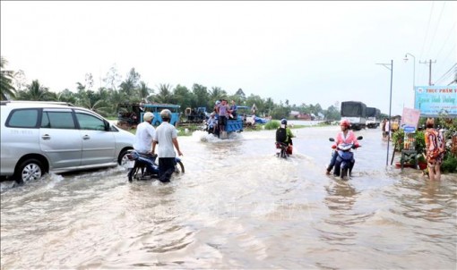 Quốc lộ 1A đoạn giáp ranh Sóc Trăng-Hậu Giang đang 'kêu cứu'