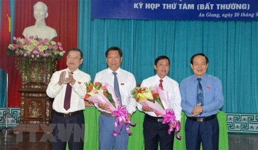 Phê chuẩn chức vụ Phó Chủ tịch Ủy ban Nhân dân tỉnh An Giang