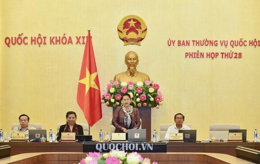 Bế mạc phiên họp thứ 28 của Ủy ban Thường vụ Quốc hội