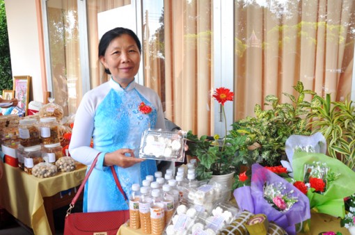 Phụ nữ Đất Sen hồng tiêu biểu trong phong trào thi đua khởi nghiệp