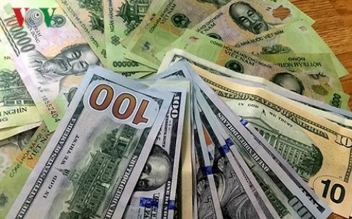 Tỉ lệ nợ công Việt Nam giảm xuống còn 61,4% GDP