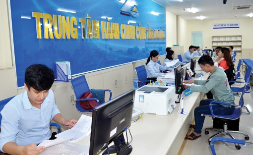 Hướng đến sự hài lòng của người dân, doanh nghiệp