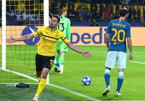 Atletico thua bốn bàn không gỡ trên sân Dortmund