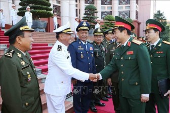 Tổng Tư lệnh Quân đội Hoàng gia Campuchia thăm chính thức Việt Nam