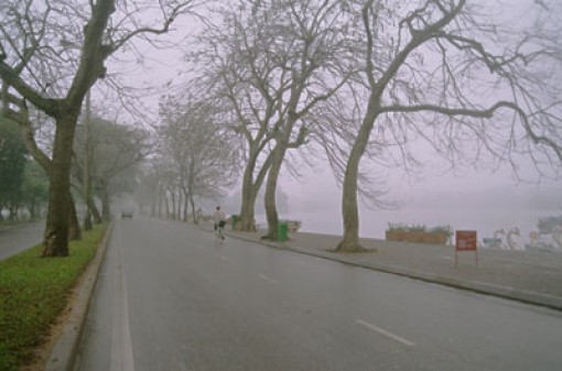 Bắc Bộ và Bắc Trung Bộ sáng sớm trời rét, trưa chiều hửng nắng