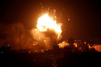 Israel ném bom đài truyền hình của Hamas ở Gaza