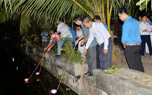 “Tưởng nhớ người đi – Vì người ở lại”