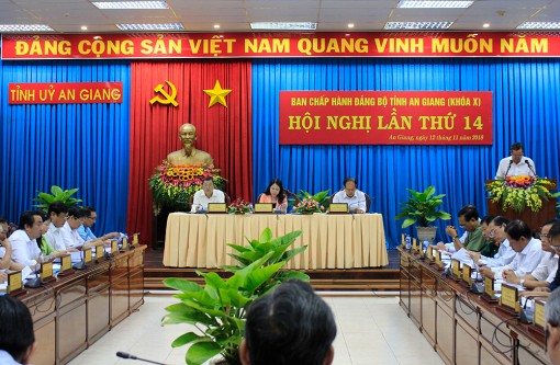An Giang tập trung thực hiện Nghị quyết Trung ương 7 (khóa XII)