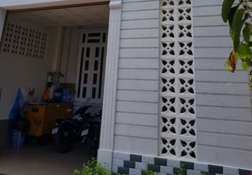Cà Mau: Trưởng phòng cho giáo viên mượn tiền trong nhà nghỉ bị kỷ luật ​
