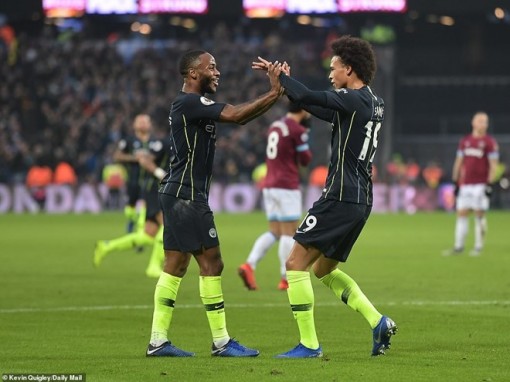 Man City và Liverpool nối dài mạch bất bại, Chelsea gục ngã