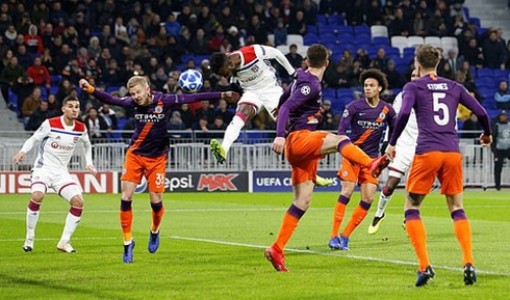Bị Lyon cầm hòa, Man City vẫn vượt qua vòng bảng Champions League