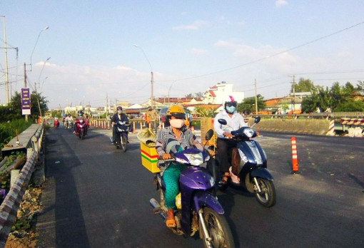 Long An sắp thông xe cầu Voi 1