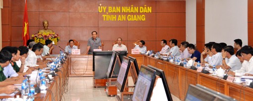 An Giang thông qua khung đề án “An Giang điện tử”