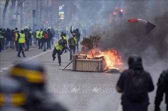 Khoảng 1.700 đối tượng bị bắt giữ trong đợt biểu tình thứ tư tại Pháp