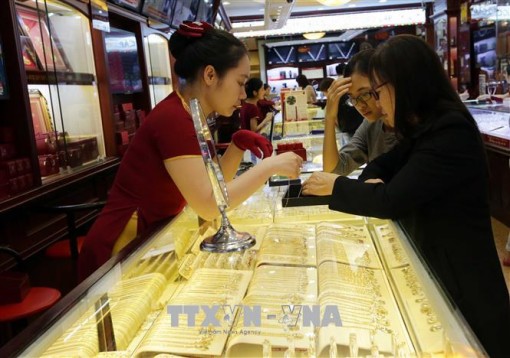 Vàng trong nước chạm mức thấp nhất kể từ đầu năm