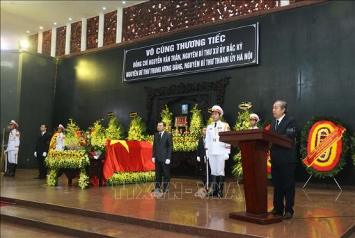 Tổ chức trọng thể Lễ tang đồng chí Nguyễn Văn Trân