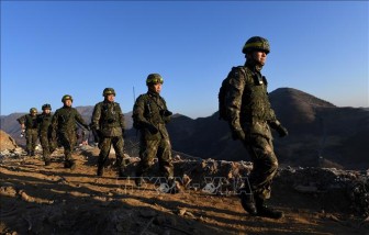 Hai miền Triều Tiên dỡ bỏ các trạm gác tại khu phi quân sự