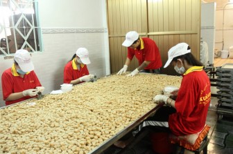 Xây dựng thương hiệu kẹo mè xửng - đem đặc sản xứ Huế vào miền Tây