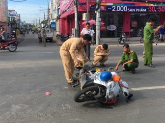 Bé trai 13 tuổi tử vong do tai nạn giao thông