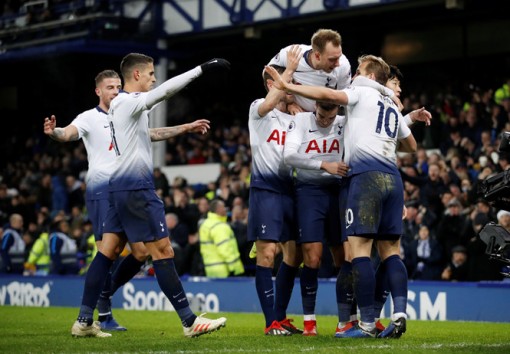 Tottenham dội mưa bàn thắng vào lưới Everton, bám sát Man City